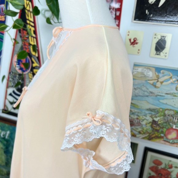 Vintage Open Front Lace Chemise - Picture 3 of 8